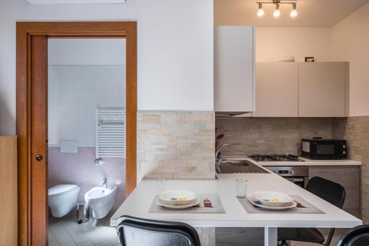 Il Bianconiglio Apartment Peschiera del Garda Exterior photo