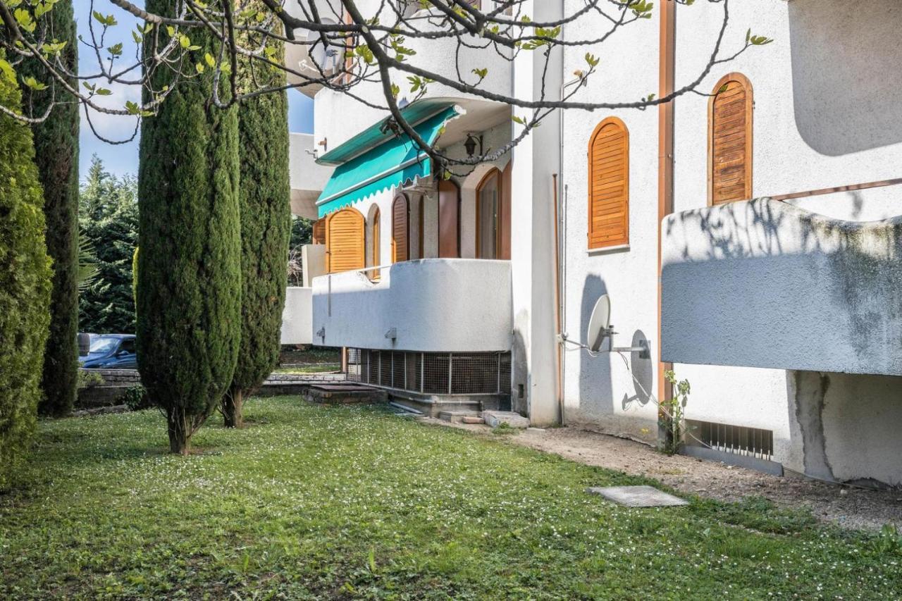 Il Bianconiglio Apartment Peschiera del Garda Exterior photo